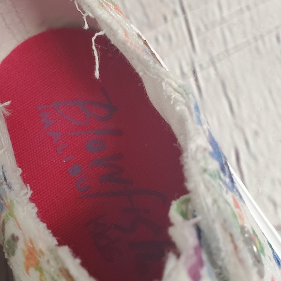 Blowfish Malibu Kids Play-T Off-White Azra Print Canvas Shoes - Size 8 - Picture 5 of 10